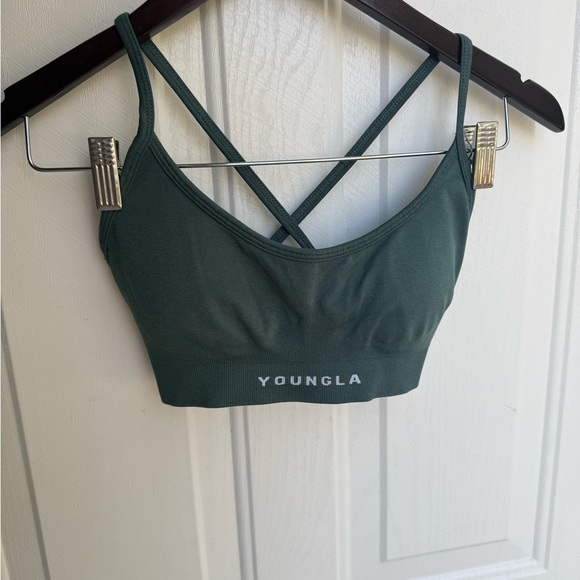 YoungLA Other - Trendy YoungLA forest green strappy sports bra 💚